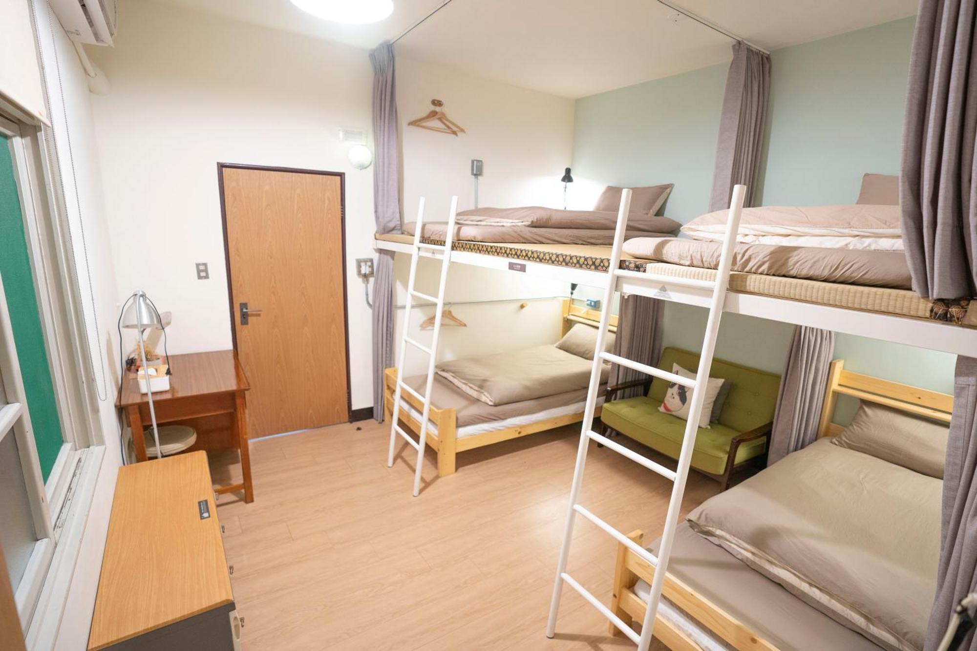 Lento Hostel Tainan Buitenkant foto
