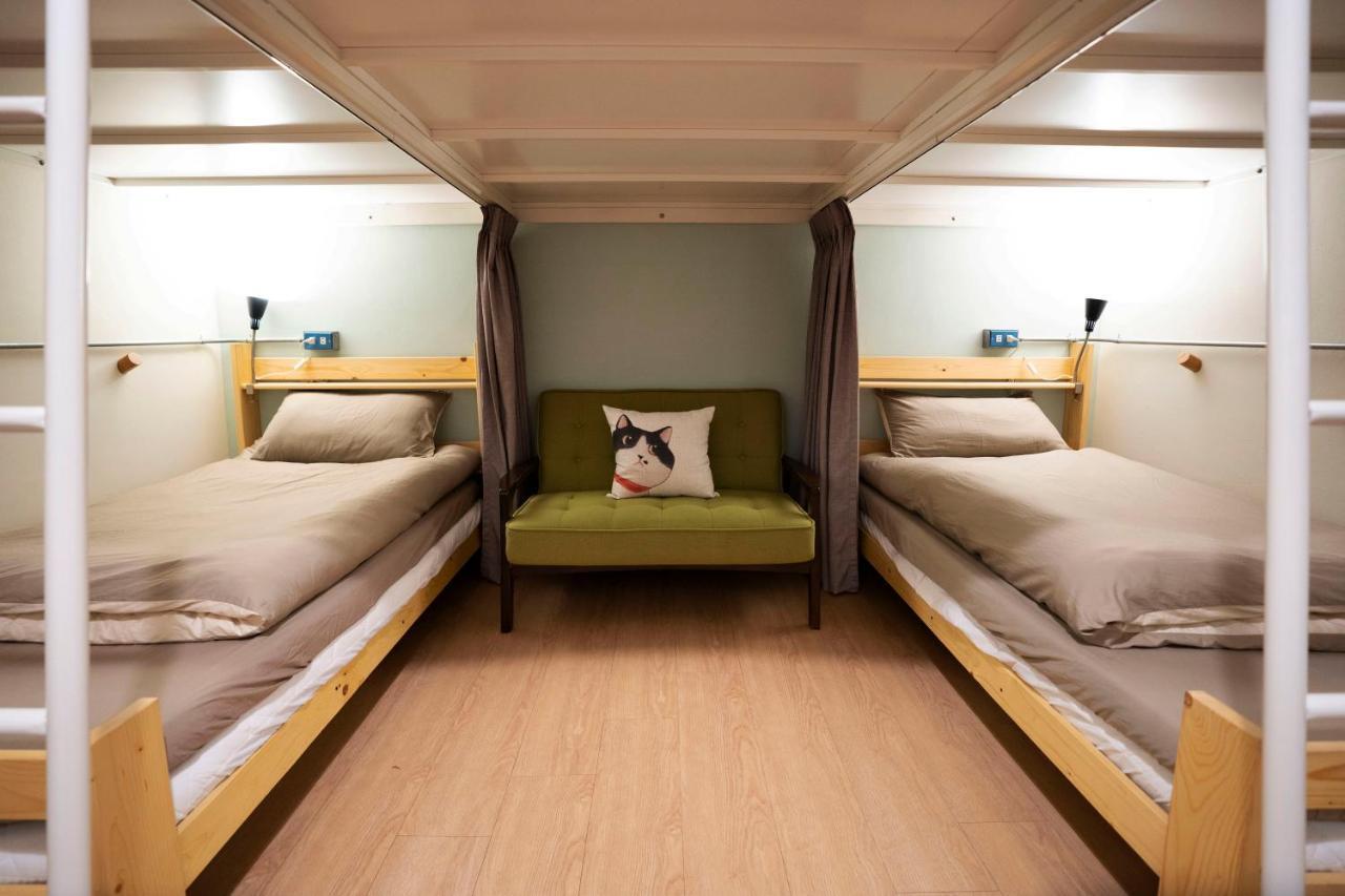 Lento Hostel Tainan Buitenkant foto