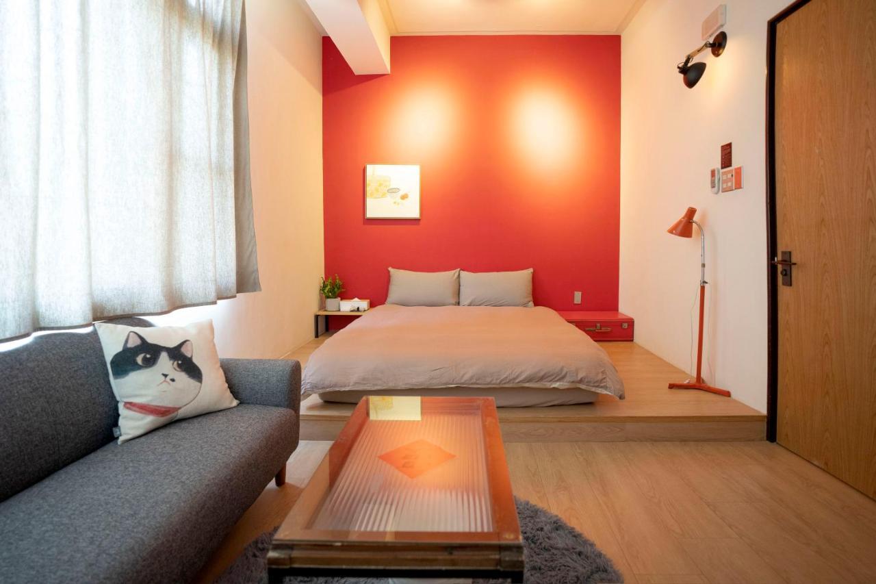 Lento Hostel Tainan Buitenkant foto