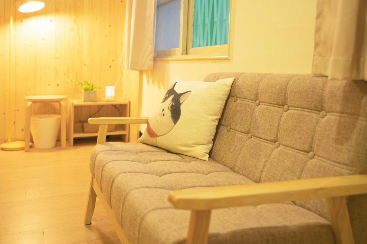 Lento Hostel Tainan Buitenkant foto