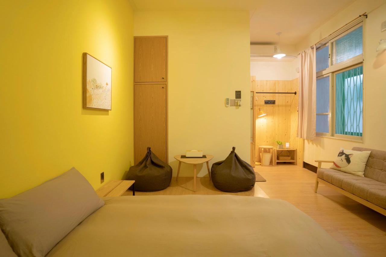 Lento Hostel Tainan Buitenkant foto