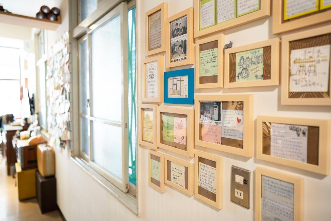 Lento Hostel Tainan Buitenkant foto
