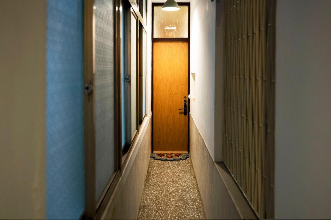 Lento Hostel Tainan Buitenkant foto